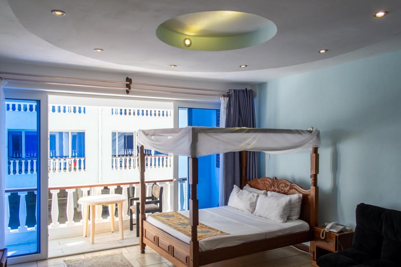 Cowrie Beach Haven Studio Apartment Mombasa Exterior photo